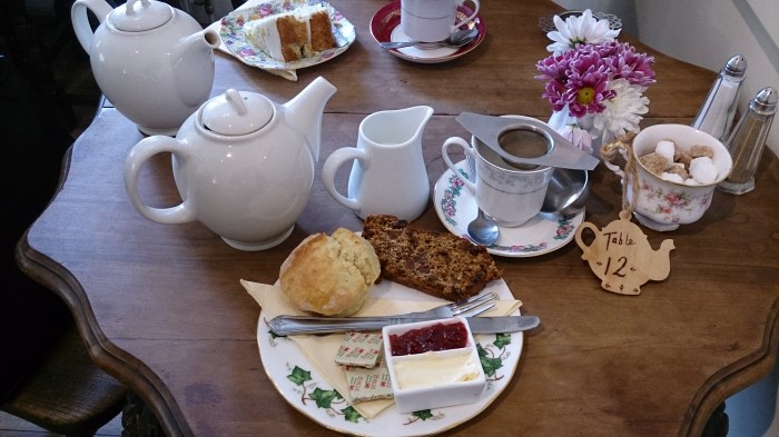 Scone旁邊的就是Bara Brith了