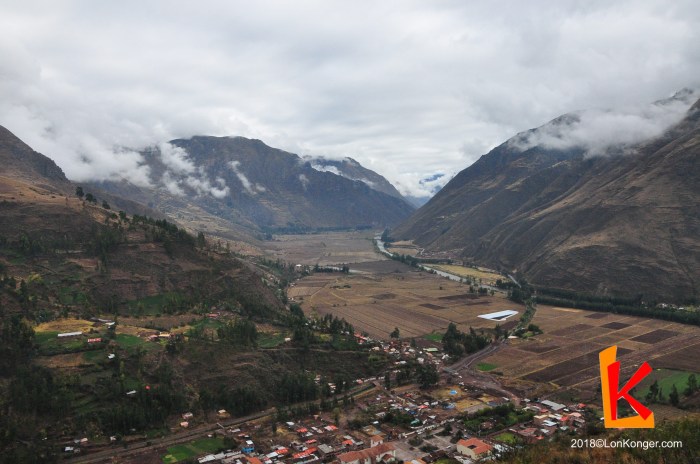 Sacred Valley (2)